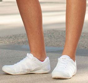 oasis cheer shoes